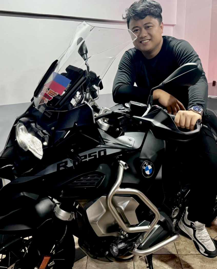 Louie Andrew Adarme Louie Andrew Adarme