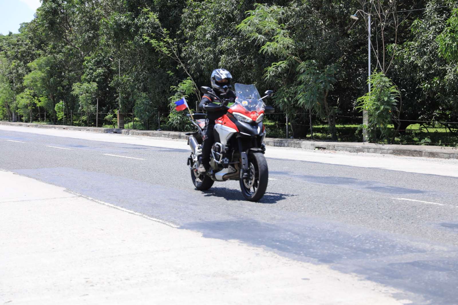 anthony Genesis figura