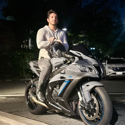 Esi Do